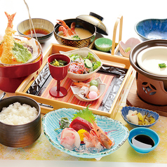 旬の食材を味わうお手軽なランチです。