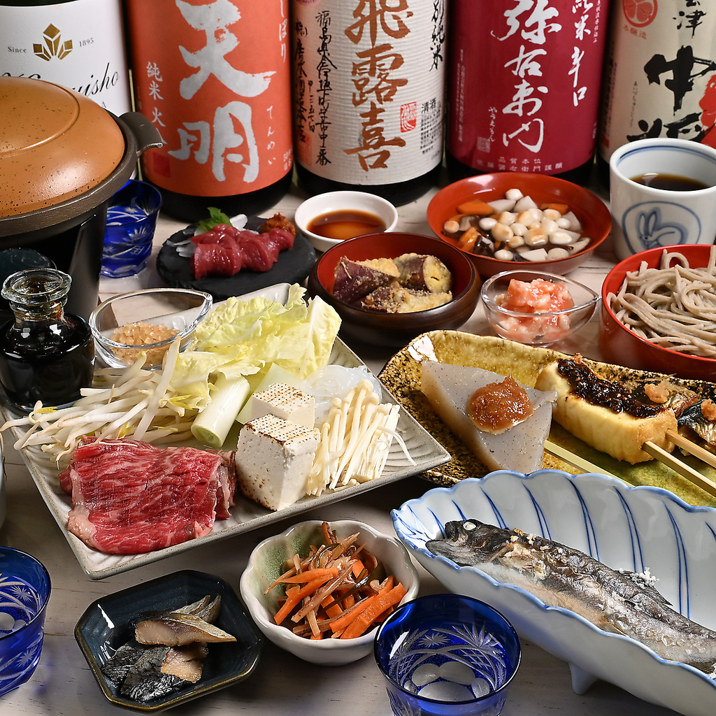 福島の郷土料理を基盤とした各種宴会コースをご用意しております。優しい味わいをお楽しみ下さい。