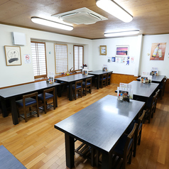 2階には30名～40名の貸切可能な広間を完備