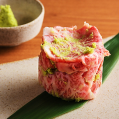 【◇当店名物◇】元祖「わさびカルビ」をぜひお試しください！稀少＆上質な部位と擦りたてワサビが◎の写真