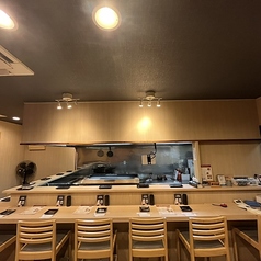 気軽に楽しめるカウンター席ご用意しております◎