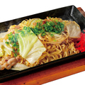 料理メニュー写真&nbsp;とんこつ焼きラーメン（細麺・太麺）