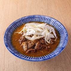 特製牛煮込み