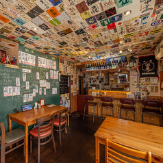 【会話を楽しめるカウンター席】気さくな店長と話ができるカウンター席。おひとり様はもちろん、デートにもおすすめ◎