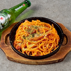 アツアツ鉄板ナポリタン