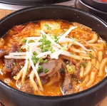 1～10辛まで選べる！【ゴジラうどん/968円～】※5辛で激辛ですので、それ以上は自信のある方のみで。