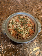 レンズ豆と生ハムの米料理