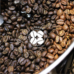 自家焙煎豆は100ｇから販売しています