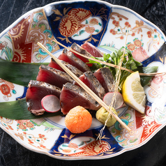 名物・カツオの瞬間燻製