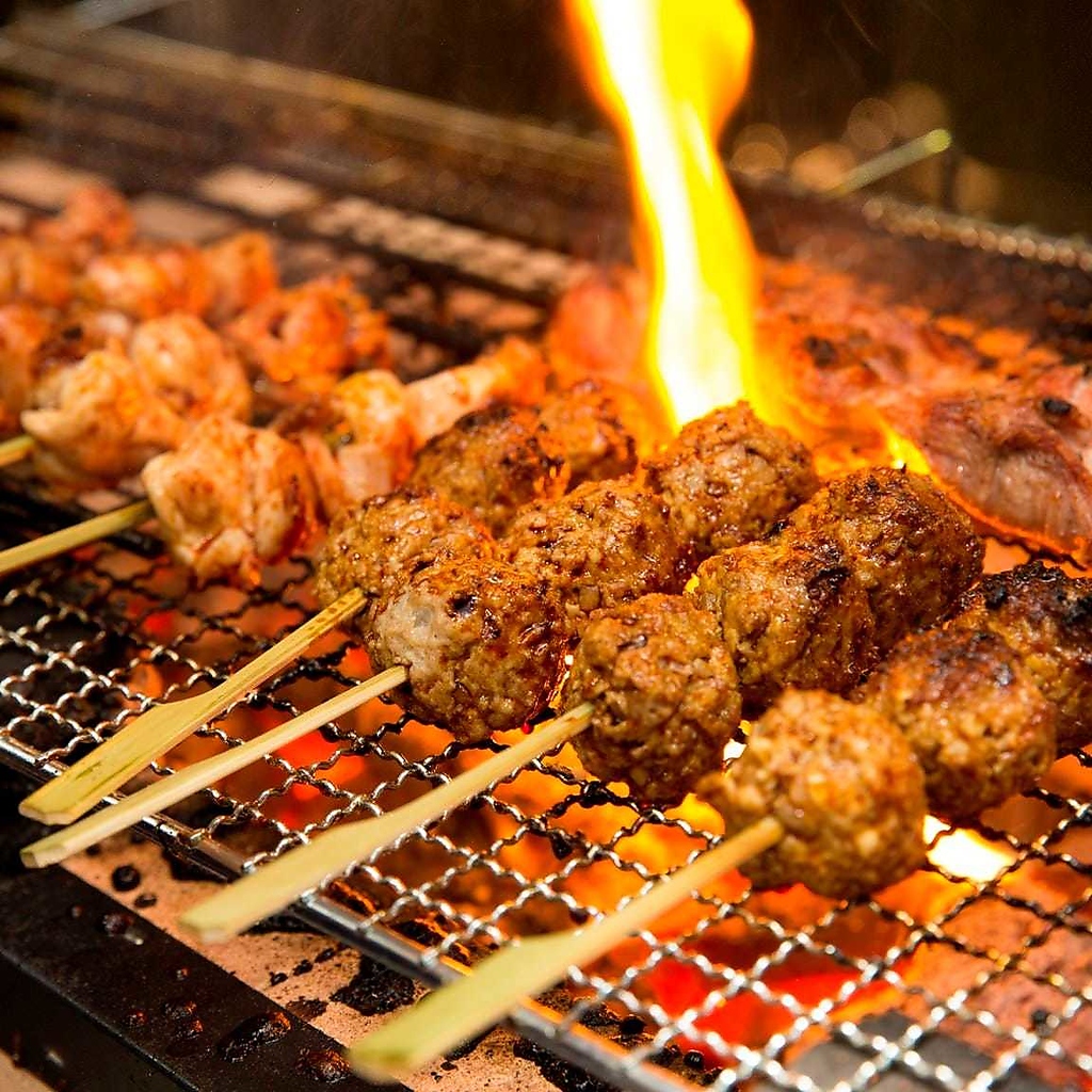 和歌山のブランド和牛「熊野牛」や旬野菜を炭火焼でご提供！