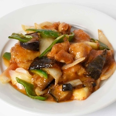 鶏肉とチーズのピリ辛炒め