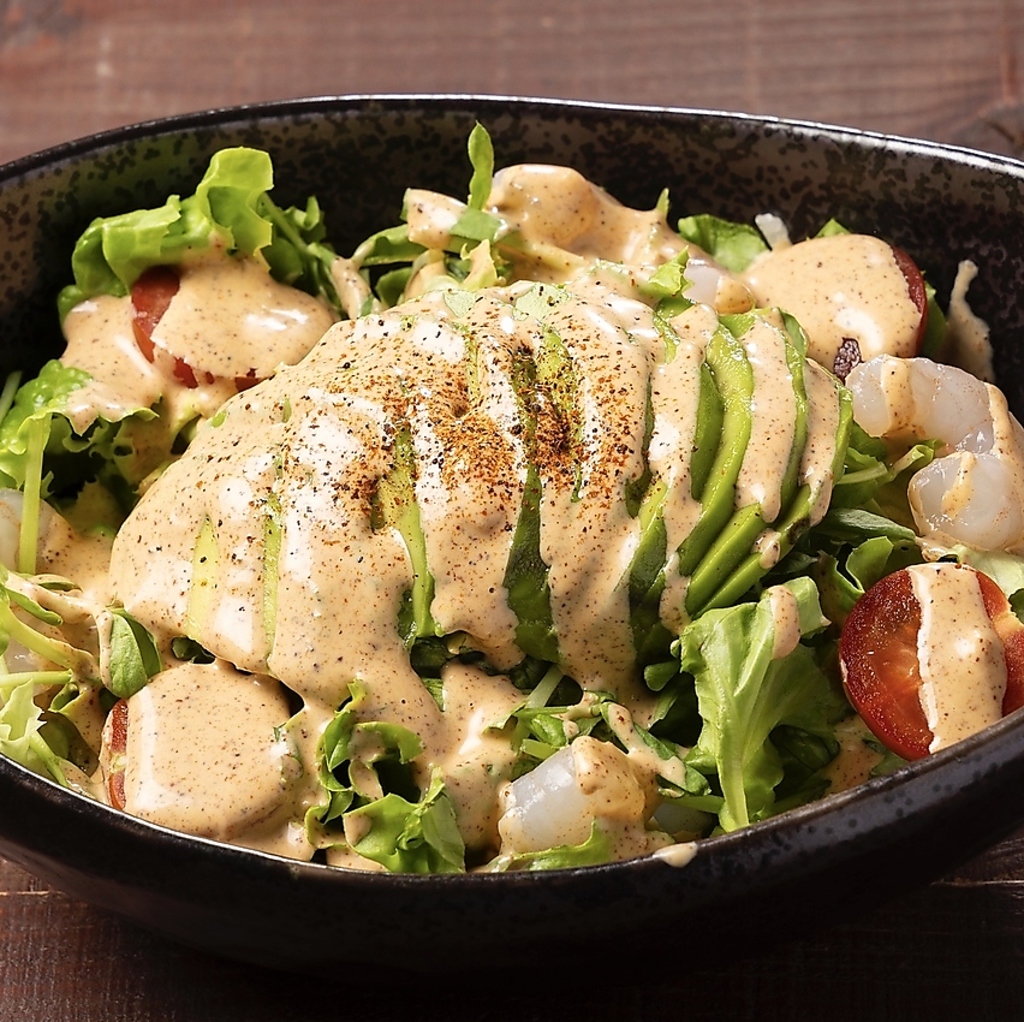 自家製ドレッシングのサラダ