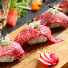 黒毛和牛の”すき焼き”肉寿司 2貫