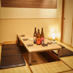 日本酒バル ほのか 梅田本店の雰囲気3