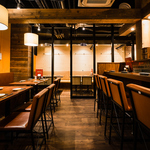 【市ケ谷駅徒歩1分】最大24名様で貸切OK！ガラスで仕切られたモダンな空間で賑やかなご宴会に是非◎