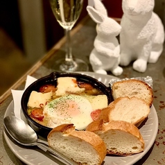 牡蠣とキノコのアヒージョ