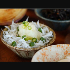 宮進商店のしらすおろし