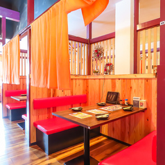 テーブル席も各種ご用意