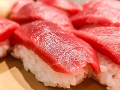 本マグロ寿司 (3貫)