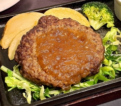 肉焼の他にも鉄板ランチやビビンバセットなど♪