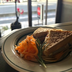 ホットサンド　スペイン産ハム&チーズ/明太モッツァレラ