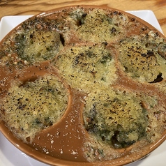 つぶ貝のガーリックバター焼き