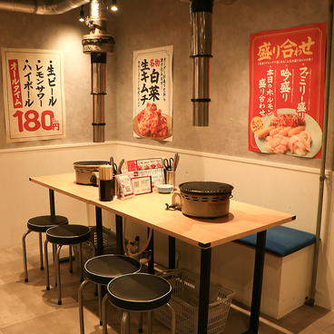 大衆焼肉 吟 ぎん なんば千日前店の雰囲気1