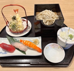 蕎麦と日本料理 湖穂里駅前店の特集写真