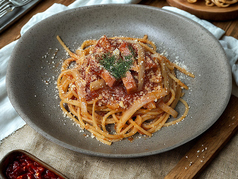 玉ねぎの旨味感じるアマトリチャーナ