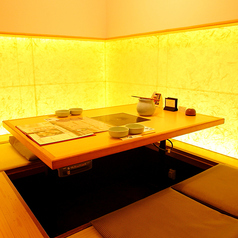 6～8名様でご利用頂けるテーブル個室もございます。職場での宴会やプライベートな飲み会に是非！