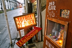 Dining and Bar トイボックスダイナー TOY BOX DINERの外観2