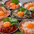 【名物★八銭のゆっけは必食！】ご来店の際はぜひ一度ご賞味いただきたい看板メニュー「八銭のゆっけ」！とろける食感と濃厚な旨みが口いっぱいに広がり、お酒との相性も抜群♪思わず写真を撮りたくなる、八銭自慢の名物料理です★