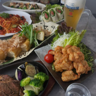 昼夜で楽しむ食堂の魅力と居酒屋タイムのこだわり