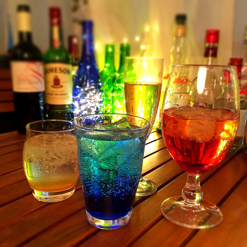 80種類以上のドリンクが飲み放題！ノンアルカクテルや果実酒も豊富！