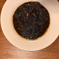 烏賊墨とほうれんそうの煮込み