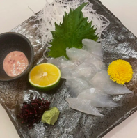 店主こだわりの産地直送のお魚を使った料理