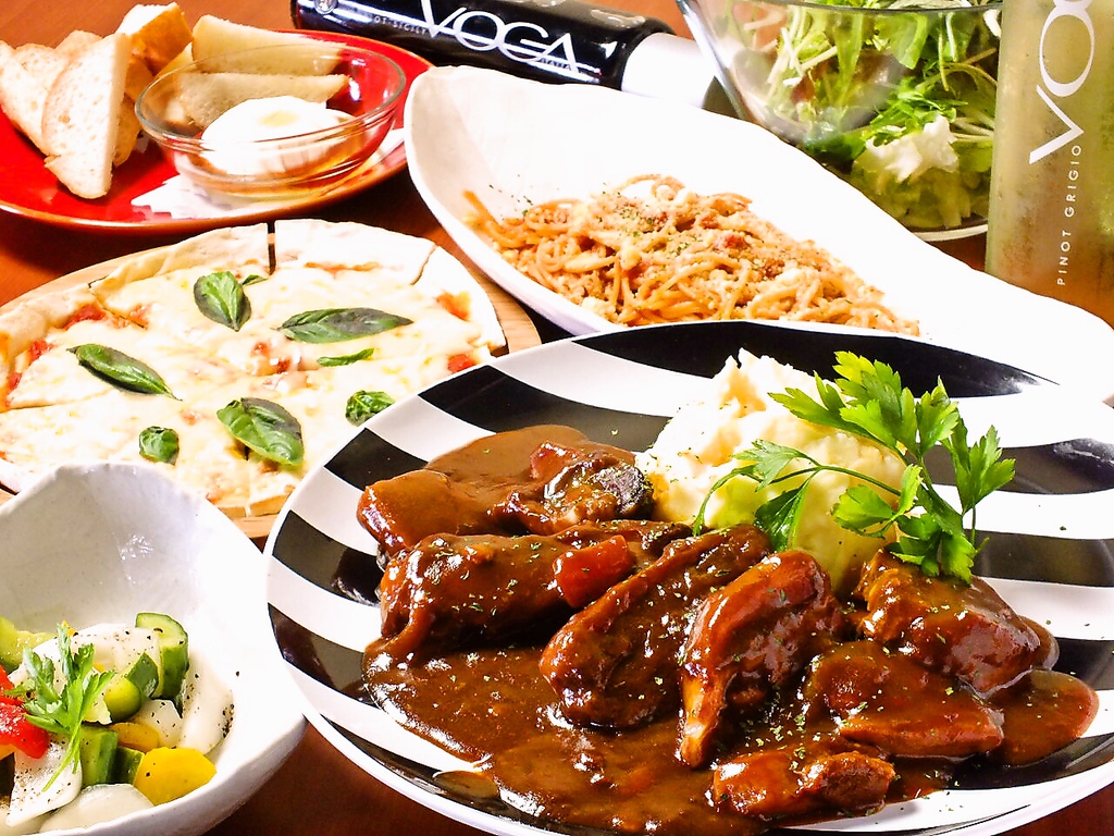 大人気「女子会」コースはボリューム満点でお値段以上の価値☆３時間[飲放]込9品3500円♪