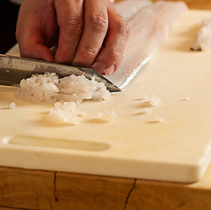 厳選した旬の食材を使った和食をお届けする割烹料理店