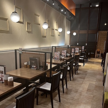 ロンフーダイニング モゾワンダーシティ名古屋店の雰囲気1