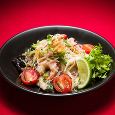 タイ風春雨サラダ“ヤム・ウン・セン”　