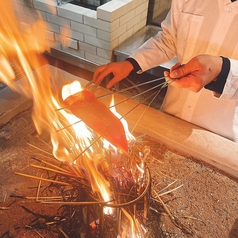 カツオの藁焼き