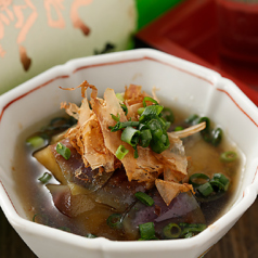 茄子とおでん出汁の揚げ浸し