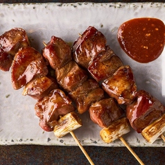豚モツ焼きセット（タン・ハツ・カシラ）