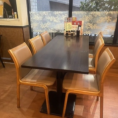 大人数の宴会などに貸切を承ります。人数、ご予算等お気軽にご相談ください。