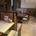4名掛けテーブル席【モゾ/mozo/上小田井/名古屋/中華/宴会/ランチ/昼飲み/女子会/忘年会/居酒屋】