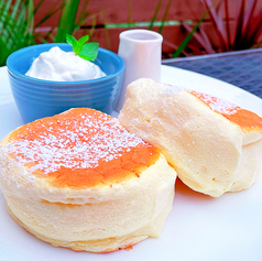 メイプルシロップパンケーキ