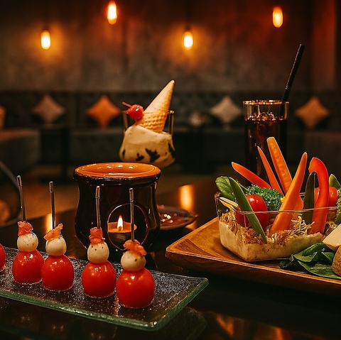 IZUMI THE DINING CY~ U _CjO hX