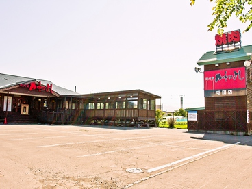 焼肉家 かねよし 屯田店の雰囲気1