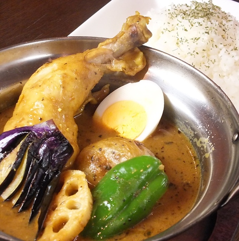 【横浜ランチ安い】横浜にあるカフェアンドダイニングハマカレのスープカレ