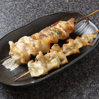 秘伝ダレと豊富なお品書きが織りなす至福の夜